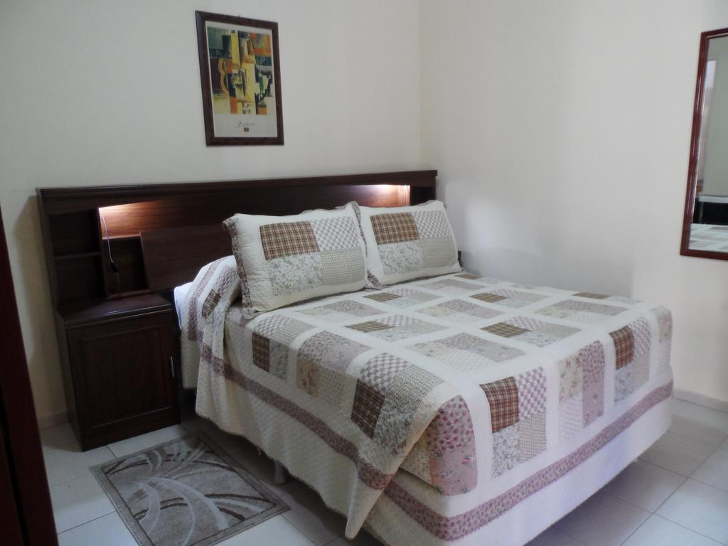 Petit Rivera Hotel Buitenkant foto