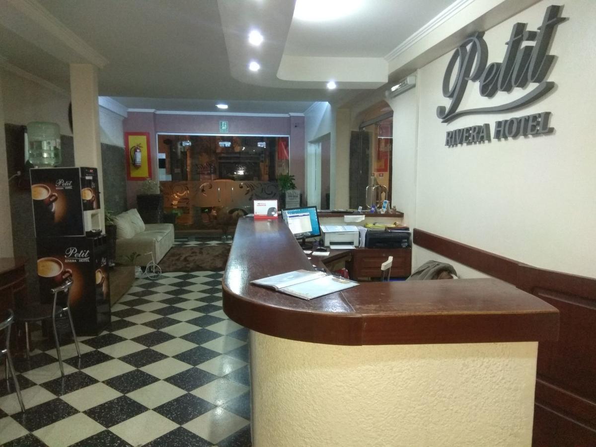 Petit Rivera Hotel Buitenkant foto